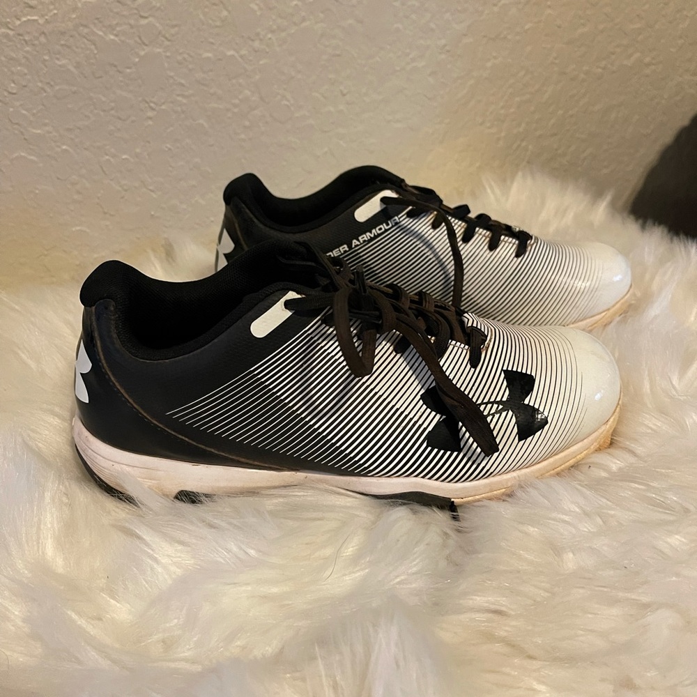 Under Armour Baseball Cleats